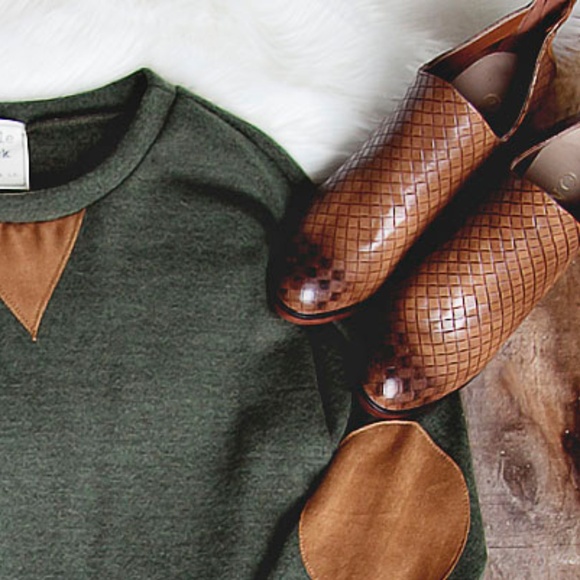 Taupe Distressed Booties Boots New - Picture 2 of 2